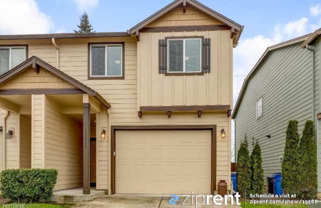 12525 NE 114th Way, Vancouver, WA 98682 - 12525 Northeast 114th Way, Orchards, WA 98682