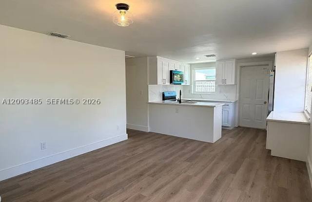 622 Dogwood Ct. Gallery 4