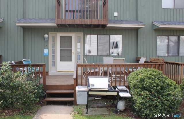 7 Clearwater Lane unit: 7 photos photos