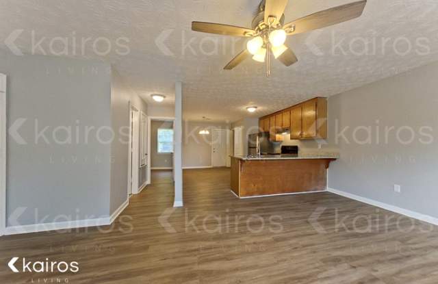 127 Fawn Drive Gallery 4