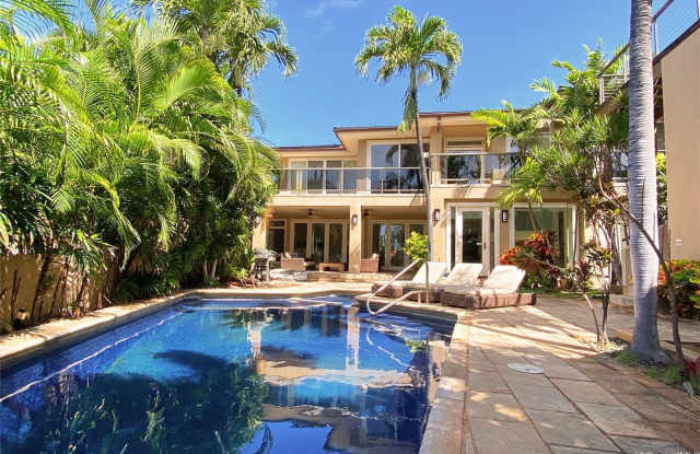 224 Kulamanu Place - 224 Kulamanu Place, Honolulu, HI 96816