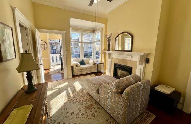 Charming 2 bedroom home in Pacific Grove! photos photos