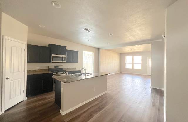 7325 Fossell Ranch Road Gallery 3