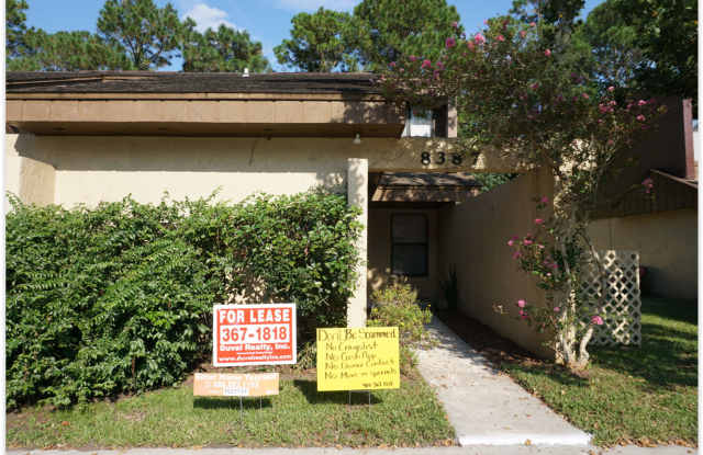 Whispering Pines 2/2 close to NAS Jax - 8387 Pineverde Lane, Jacksonville, FL 32244