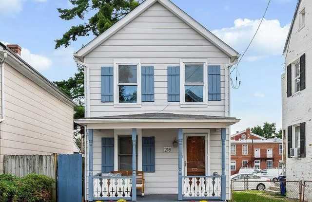 Charming House in Downtown Frederick photos photos Charming House in Downtown Frederick photos photos