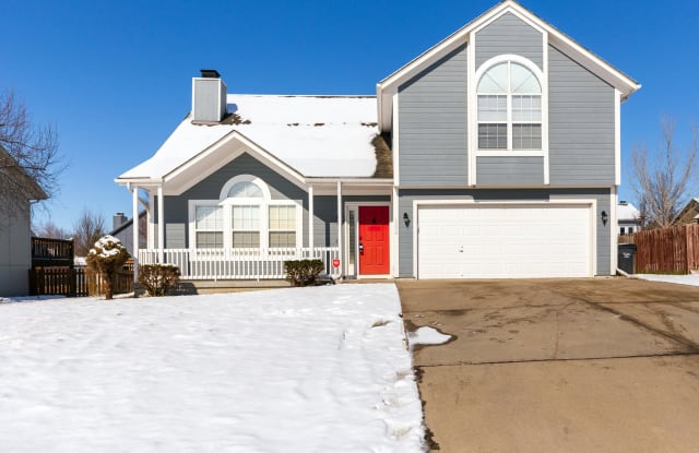 1304 Magnolia Dr - 1304 Magnolia Drive, Greenwood, MO 64034