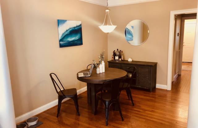 1204 Cedar Lane Gallery 4