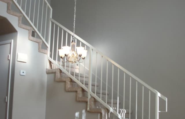 Perfect Roommate Townhouse photos photos
