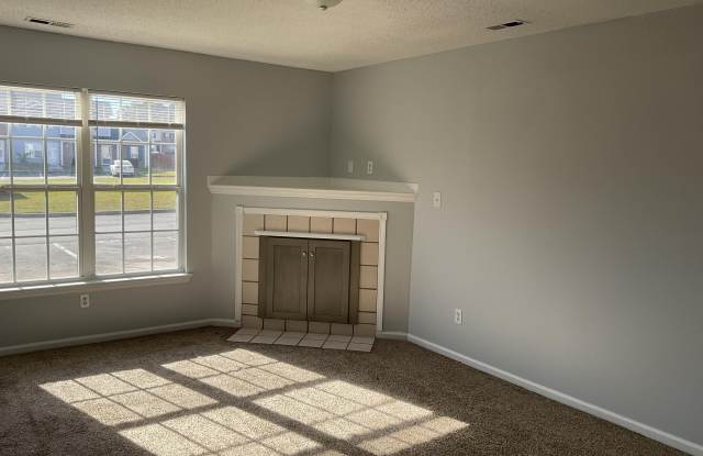 109 Fairwood Court Gallery 2