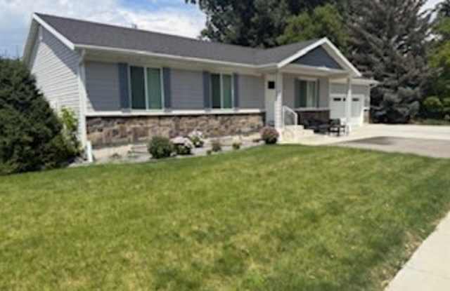131 Crockett Avenue photos photos
