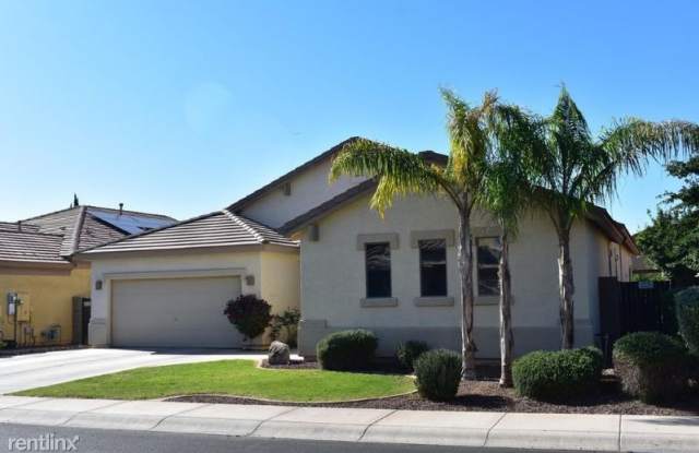 16825 W Ironwood St - 16825 West Ironwood Street, Surprise, AZ 85388