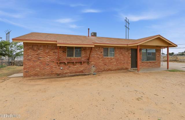 5700 EDINBURG Drive Gallery 3