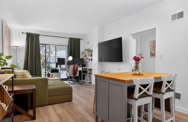 318 38TH ST photos photos