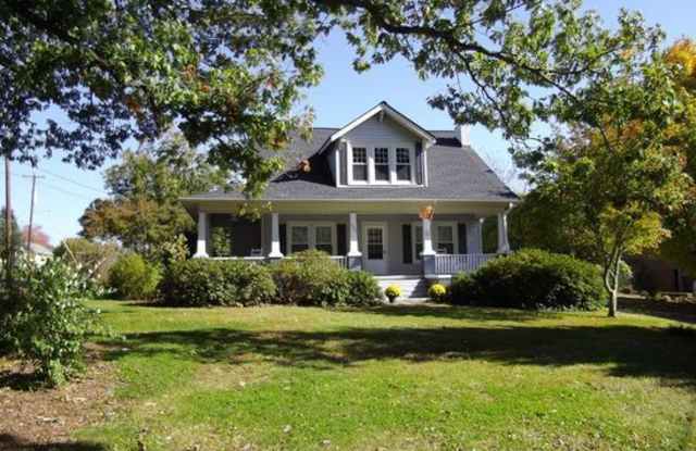Four bedroom, 2 bath house in Mebane photos photos