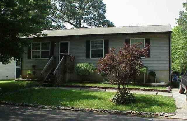 103 HOLLYWOOD DRIVE - 103 Hollywood Drive, Atlantic County, NJ 08234