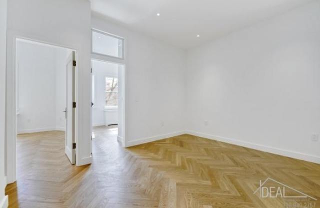 65 Clifton Place Gallery 4