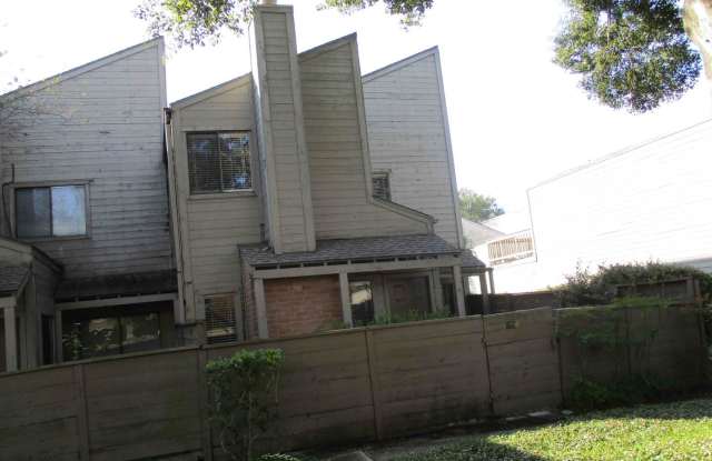1624 Prairie Grove  Dr #203 Gallery 2