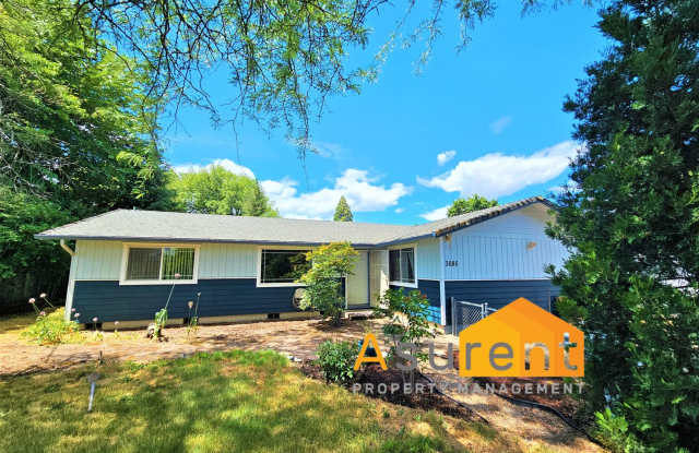 Great 3 Bedroom 2 Bathroom Home in Medford photos photos