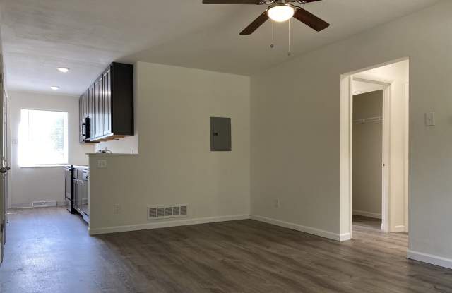 3972 Brittany Circle - D - 3972 Brittany Circle, Bridgeton, MO 63044