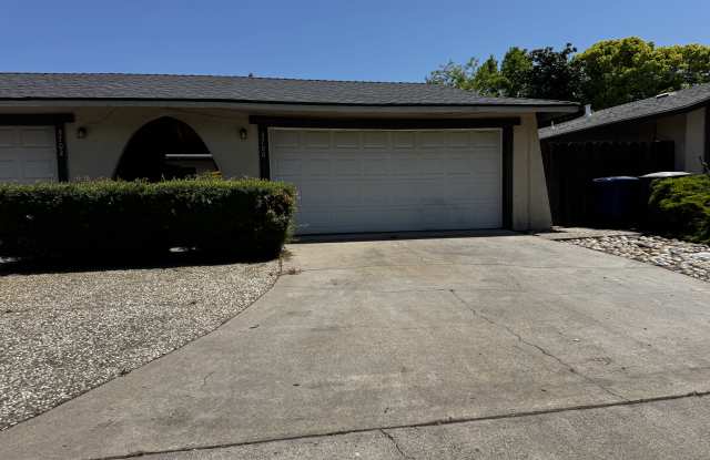 3700 Bridgeford Ln photos photos
