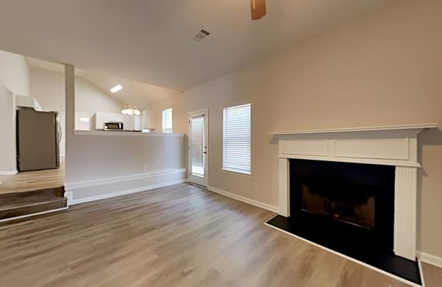 4642 Centurian Way View Gallery 4