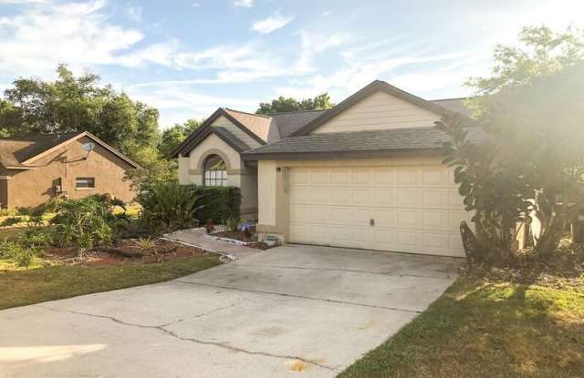 5925 Grand Coulee Road Gallery 3