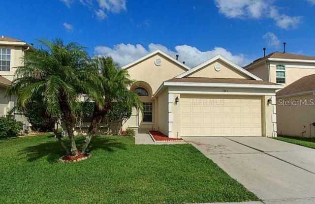 1342 BALLYSHANNON PARKWAY photos photos