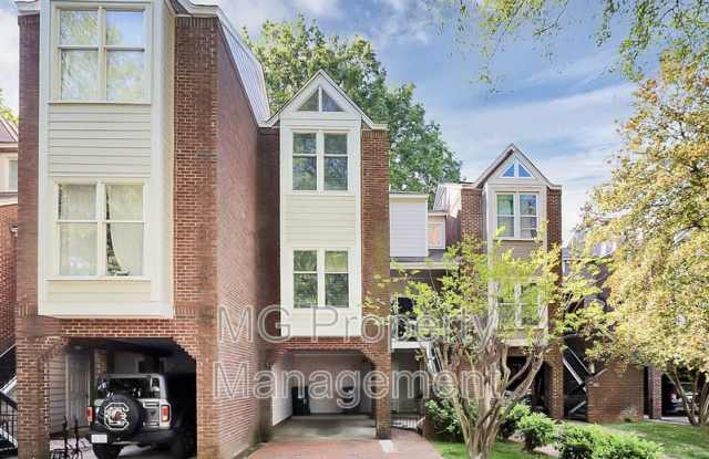 226 South Clarkson Street - 226 South Clarkson Street, Charlotte, NC 28202