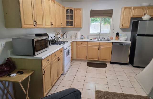 22965 Oxnard Street - 22965 Oxnard Street, Los Angeles, CA 91367