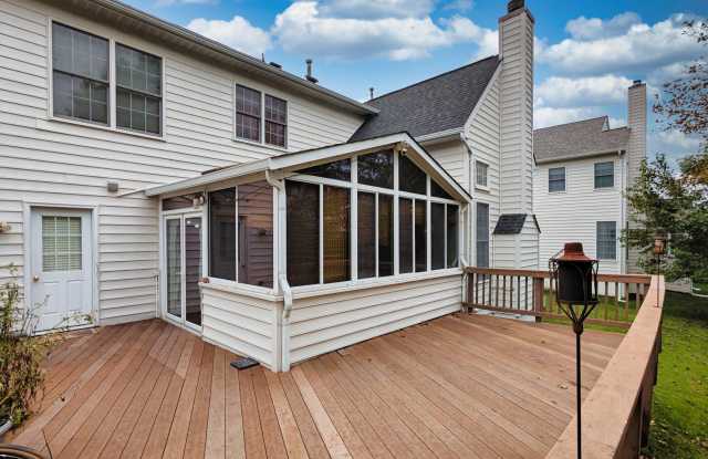 25484 CARRINGTON DR Gallery 4