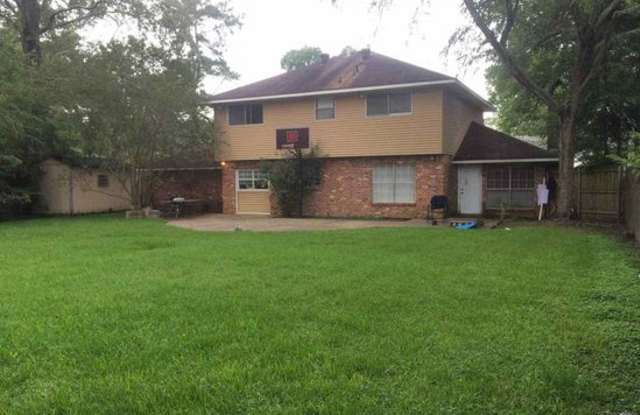 1318 Wellington Drive Gallery 2