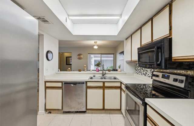 2554 LAKEWAY BRANCH Drive Gallery 3