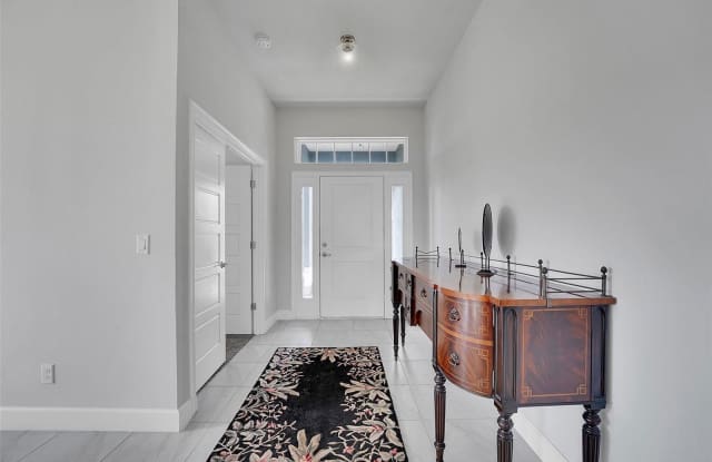 8600 Merano Avenue Gallery 3