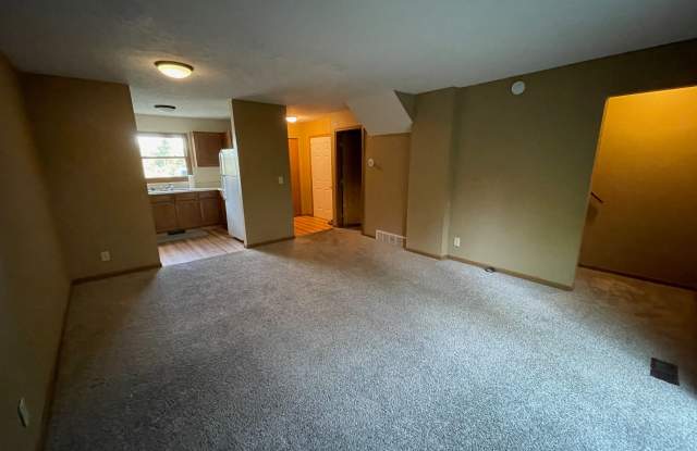 1787 Apartment Drive - B Gallery 2