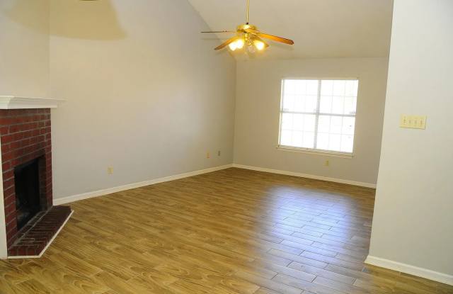 6899 Lagrange Cir S Gallery 4