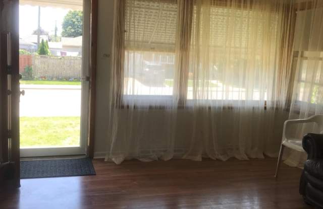 7736 W Winona St Gallery 3