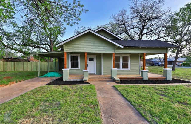 1410 Anson Avenue - 1410 Anson Avenue, Abilene, TX 79601
