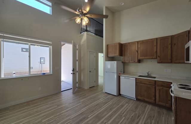 2158 East Bonnies Way Gallery 3