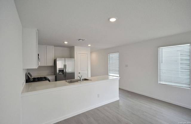 11559 Field Briar Gallery 2