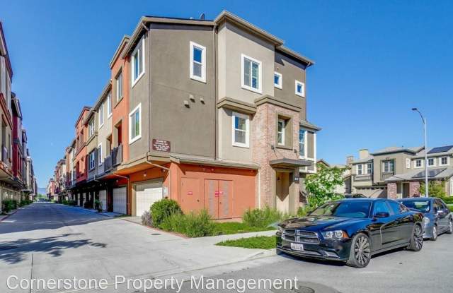 1075 Eagle Way Gallery 2