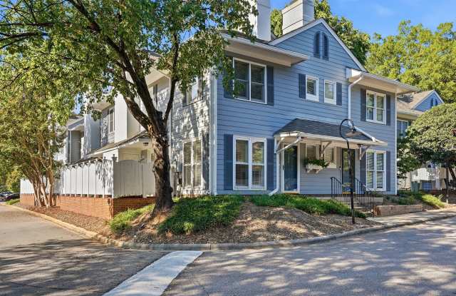 AVAILABLE NOW! UPDATED END-UNIT TOWNHOME-NEAR FIVE POINTS & VILLAGE DISTRICT Gallery 4