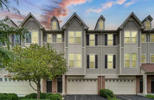 3335 Kentshire Circle Gallery 2