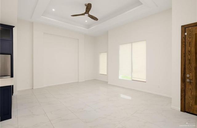 1604 Diplomat Drive Gallery 3