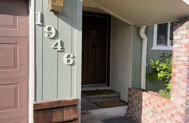 1946 N. Eldorado Ave. Klamath Falls, or 97601 Gallery 1
