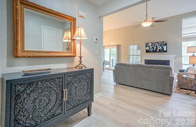 20105 Henderson Road unit: E photos photos