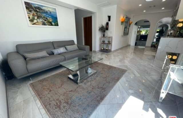 425 Sunridge St photos photos