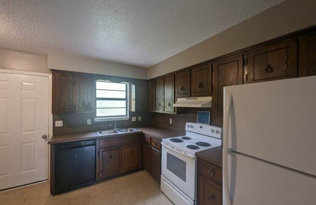 130/140 Broadwater Duplex photos photos