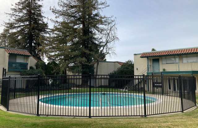 975 Murrieta Boulevard #41 Gallery 2