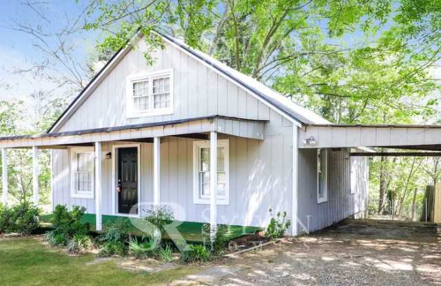 4130 Grogan Street Gallery 3