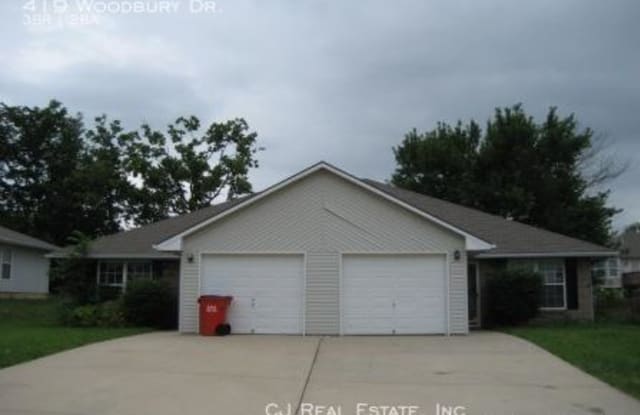 419 Woodbury Dr. - 419 NW Woodbury Dr, Grain Valley, MO 64029
